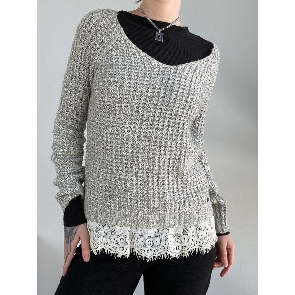 Hollister V-Neck Sweater
